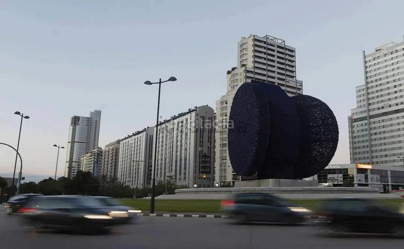 Foto e01b43d0-49e2-40f3-bca2-e531f2f70576. Appartement avec chauffage dans Barrio Benicalap Valencia