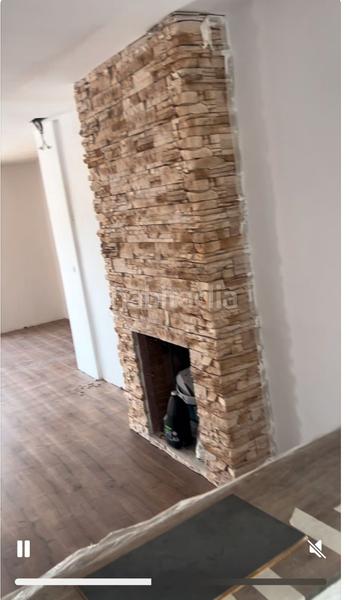 Foto 9fd9fd69-7dbe-45b8-ad5e-03675471d4ea. Xalet amb xemeneia aparcament a Vilamarxant