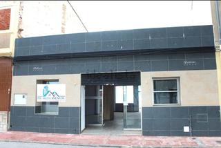 Local Comercial  Albereda escultor ramon inglés. Local comercial en el corazon del pueblo