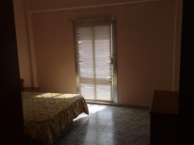 Foto 4c05bb61-59d7-4e21-a40b-21f8a1d6d921. Appartamento in plaça de la regió 11 in Catarroja