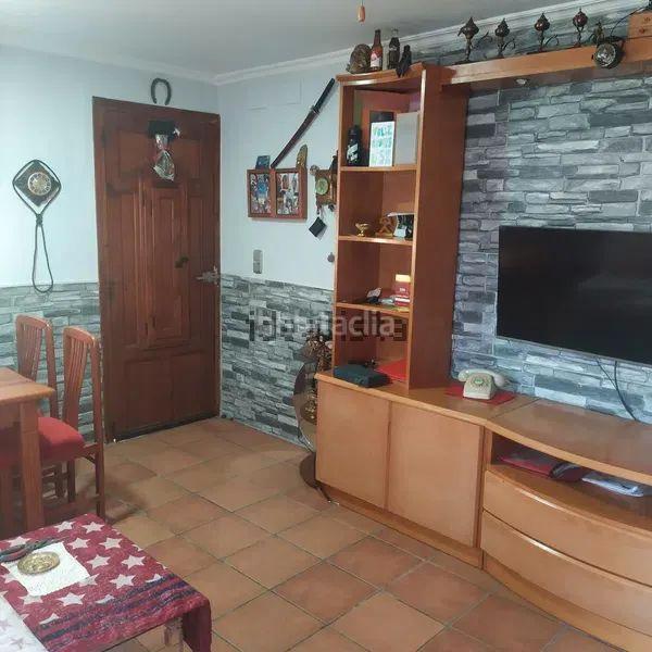Foto d71f49da-55c6-43a3-9474-92847929f572. Etagenwohnung in Serra