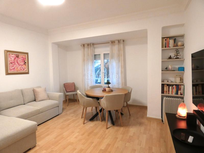 Foto d007d694-304d-417e-88e5-0c443200d8d0. Etagenwohnung mit heizung in Ciutat Jardí Valencia