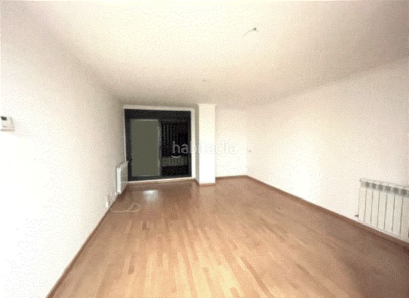 Foto 0ad23c47-ea9f-405b-8777-993219adda1f. Pis amb calefacció aparcament piscina a Núcleo Urbano Pobla de Vallbona (la)