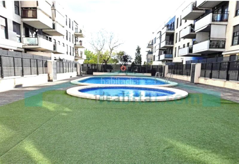 Foto 27b2a9fd-775c-45c6-ad6d-f70ac3199093. Pis amb calefacció aparcament piscina a Núcleo Urbano Pobla de Vallbona (la)