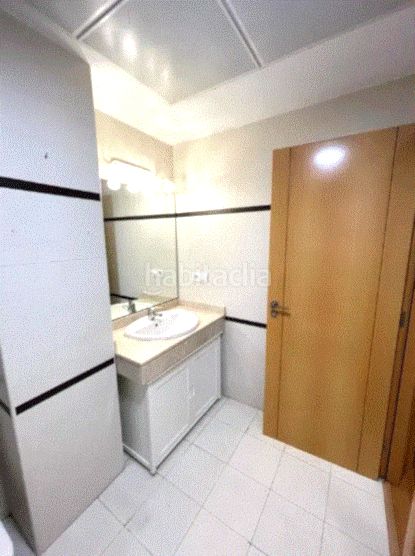 Foto cc563ae1-32f7-4ba3-87b2-e1ec0938e805. Pis amb calefacció aparcament piscina a Núcleo Urbano Pobla de Vallbona (la)