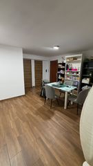 Flat  Plaça de la regió