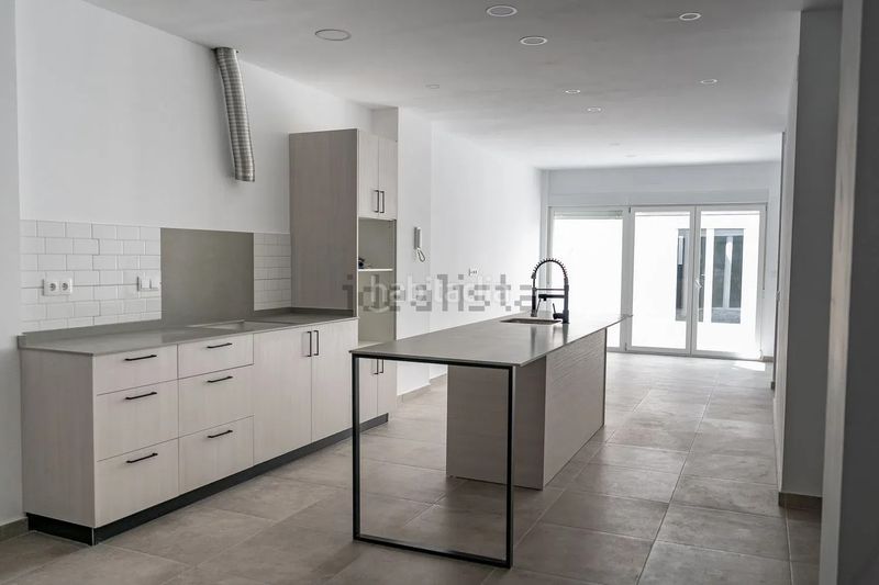 Foto d98a7d7d-25f4-4374-af5b-cebd9c9c9bd2. Maison avec chauffage parking dans Carcaixent