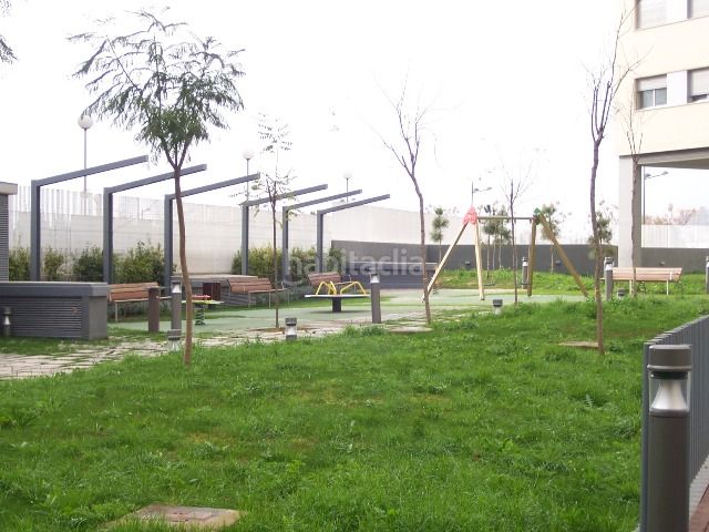 Foto 43439015-0cdd-4e0a-b9d1-a11e621783c9. Pis amb aparcament piscina a Sant Pau Valencia