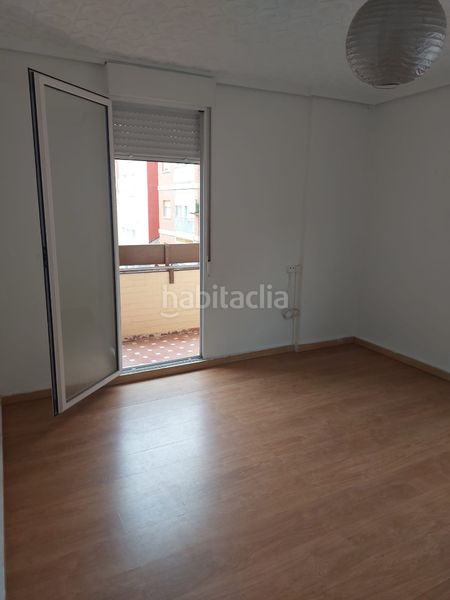 Foto d5fd6d07-7ff2-4d82-a064-a90b72d844ca. Piso en El Cabanyal-El Canyamelar Valencia