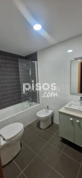 Foto d4f6c662-43d7-4c39-a70a-05aa80f76ffb. Appartamento con riscaldamento parcheggio in Xàtiva