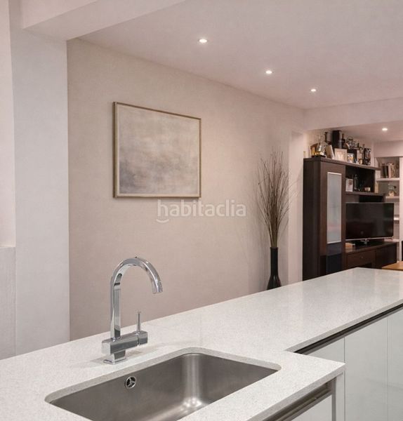 Foto 046b0bae-2875-4100-956a-9de6182ece6a. Pis a Barrio Benicalap Valencia