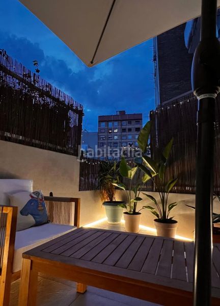 Foto e1b4c187-7a52-427b-ab83-94c3b7b118e3. Piso en Russafa Valencia