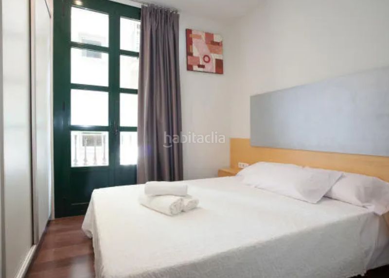 Foto 067c0703-ea1a-465b-a36d-3c17319d6275. Apartament amb piscina a Port Saplaya Alboraya
