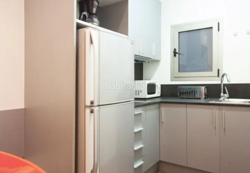 Foto 5bbf0388-909b-4157-bc97-18fdc1d0f17f. Apartament amb piscina a Port Saplaya Alboraya