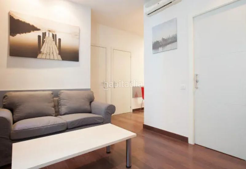 Foto 7d3e50a5-0aff-41d8-8afe-cdd533f57ef5. Apartament amb piscina a Port Saplaya Alboraya