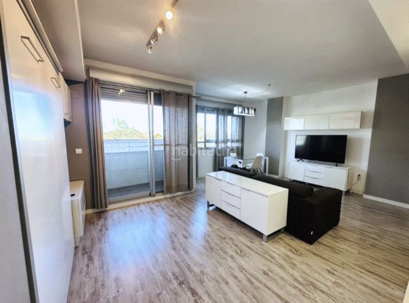 Foto d7e28408-ad6b-4b5e-b741-e4217ca879e5. Loft amb calefacció aparcament piscina a Sant Llorenç - Zona Alfahuir Valencia