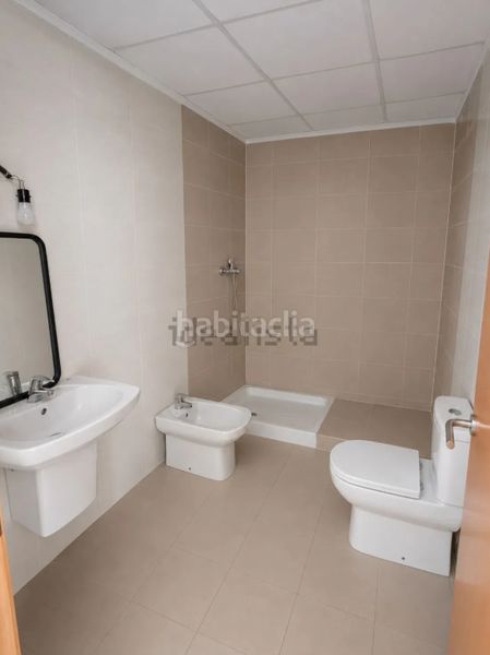 Foto 6a8e75f0-ec34-4e24-adfb-da2865f737b1. Pis a Benifaió
