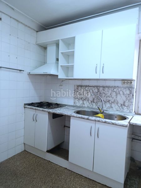 Foto 5fa0441f-f8a5-4ab7-945e-0e3208a5d676. Pis a Barrio de Campanar Valencia