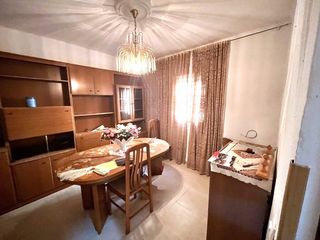 Flat  Calle de francisco valldecabres 9. Vivienda para entrar a vivir en manises - zona santa félix