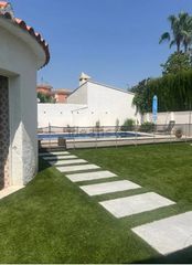 Xalet  Carrer de la plana. Chalet independiente totalmente reformado