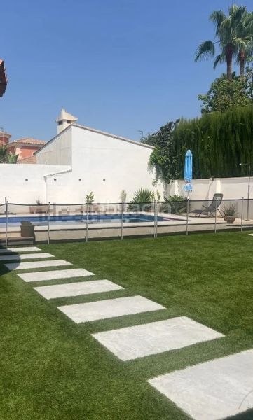 Foto 703a83fd-91df-4da9-a822-9b855ab0840a. Xalet amb aparcament piscina a El Carme-Sant Agustí-Bonavista Eliana (l´)