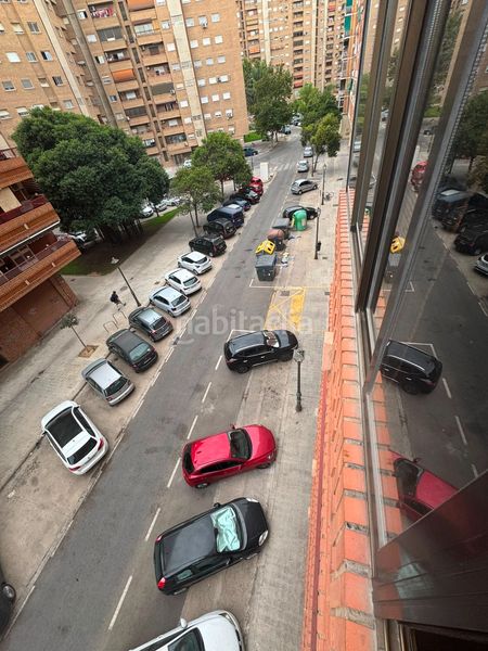 Foto c4e70a8d-f892-413a-a2f0-05f38ef608de. Pis a La Llum Valencia