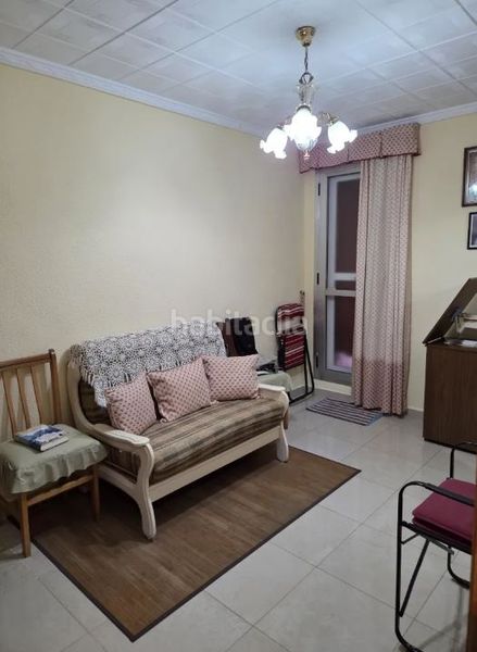 Foto d5444032-80ae-4028-8acb-b9c7d31d716a. Casa a Polinyà de Xúquer