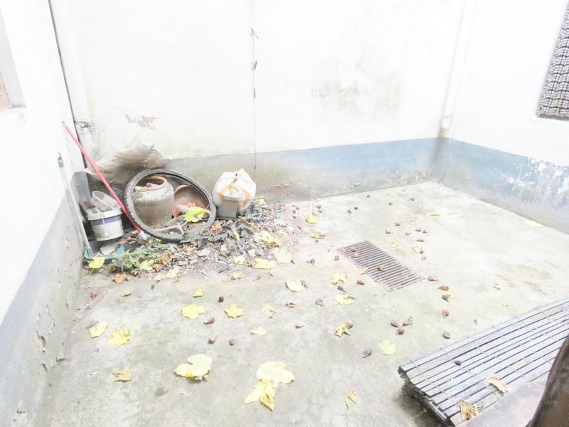 Foto b8824a4b-7a88-4b66-aecc-32b3d2436d7d. Maison jumelée dans Moixent