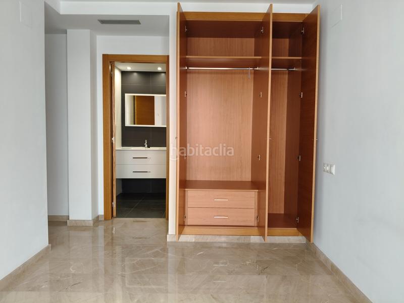 Foto b18bd22c-3f58-4e7f-b249-a5f83d407d13. Piso en carrer ferrocarril d'alcoi 74 ref_v331. piso centro en Gandia
