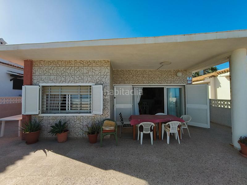 Foto fb533e9b-0f27-41b1-a27a-96c64562bbe7. Chalet en avinguda de frança 37 ref_v321. chalet primera linea playa en Miramar