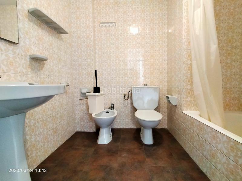 Foto 0aec980d-2c5e-4744-8748-e68e7fa34ff2. Edificio venta edificio playa daimus en Daimús