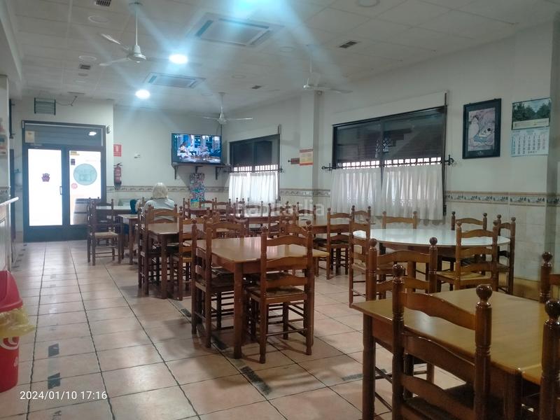 Foto c6c3e1fe-d73b-4d7e-a385-eb4ad0342563. Local comercial a carrer conca de la safor 24 a Beniarjó