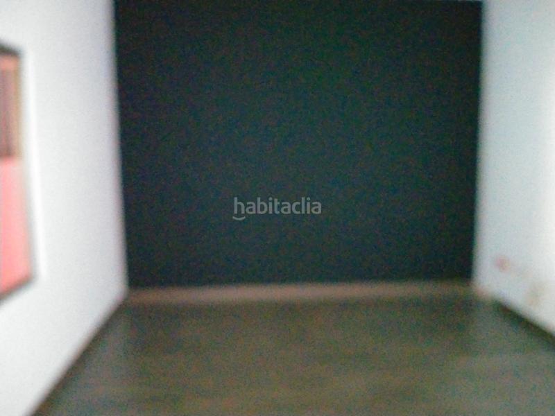 Foto 3b475adc-67e2-41fa-b3b3-4c96b553b29f. Locale commerciale in carrer reis catòlics 44 in Germaníes - Juzgados Gandia