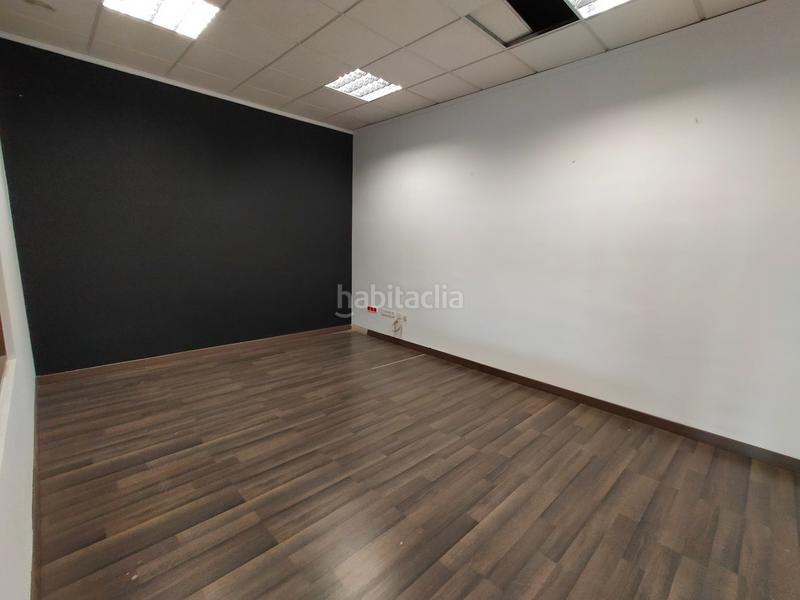 Foto 4692728d-7aa5-4fc6-b68b-3e5b0e478695. Locale commerciale in carrer reis catòlics 44 in Germaníes - Juzgados Gandia