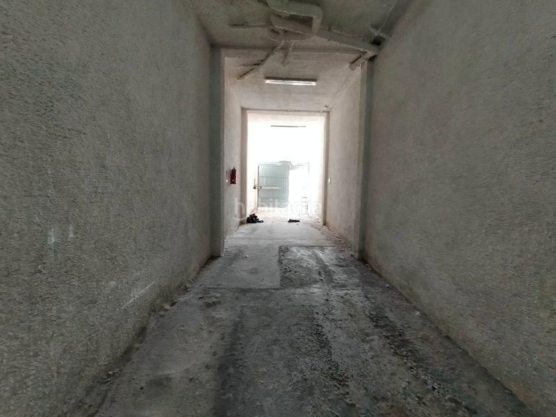 Foto 50cd291a-c46b-4e65-a007-429c635c4679. Locale commerciale in carrer reis catòlics 44 in Germaníes - Juzgados Gandia