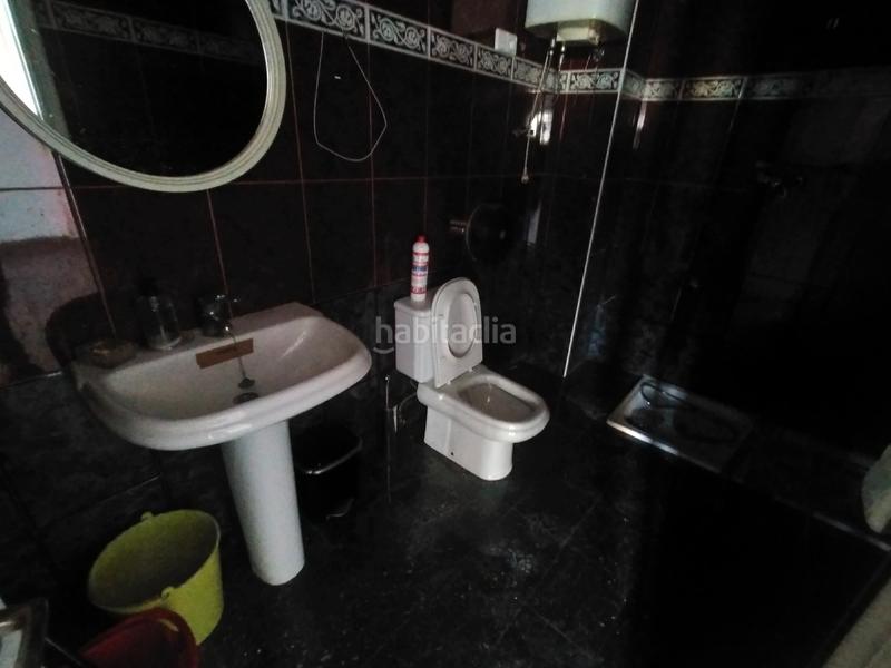 Foto d9d785a5-26b4-445d-8a25-87730d2c5198. Locale commerciale in carrer reis catòlics 44 in Germaníes - Juzgados Gandia