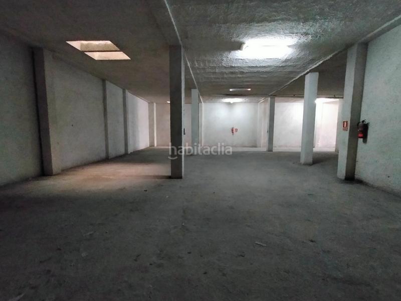 Foto e4d870db-7e00-4ef5-ba38-e7a9d128c26f. Locale commerciale in carrer reis catòlics 44 in Germaníes - Juzgados Gandia