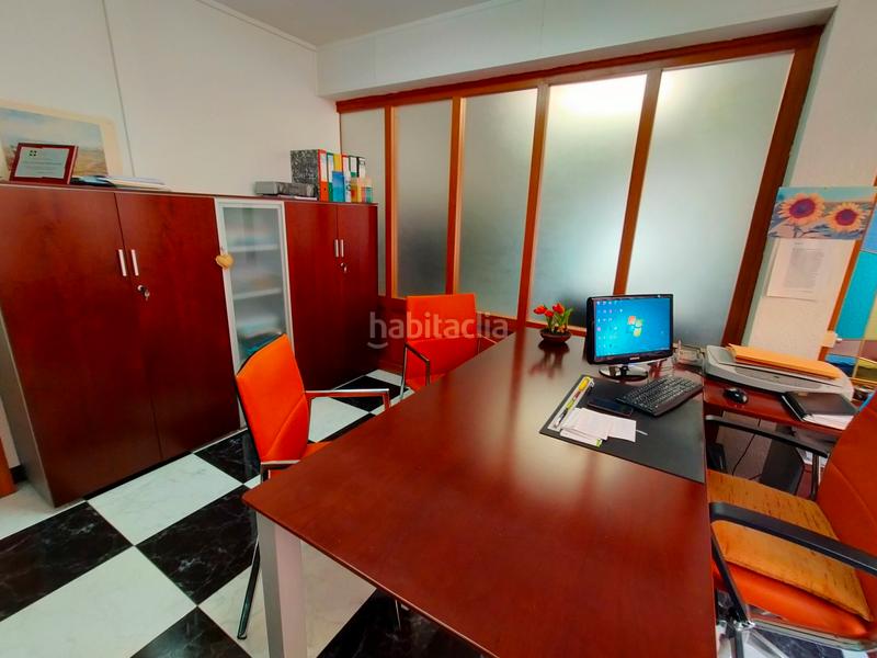 Foto d95ffd1e-7b6f-414f-a142-a174493db228. Location bureau dans carrer de la beneficència 2 dans Gandia