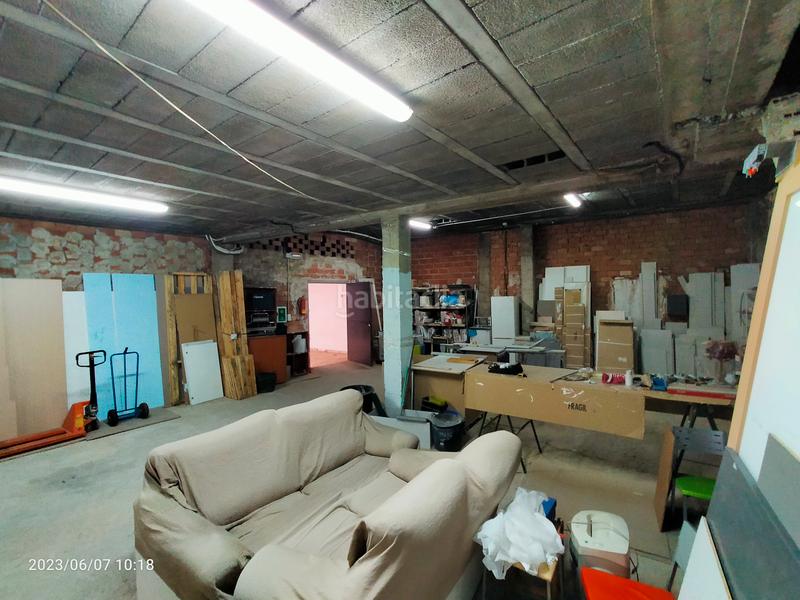 Foto 3ed8f844-404b-46ea-a4f5-b426b35d78ee. Location local commercial dans carrer sant vicent ferrer 30 dans Gandia