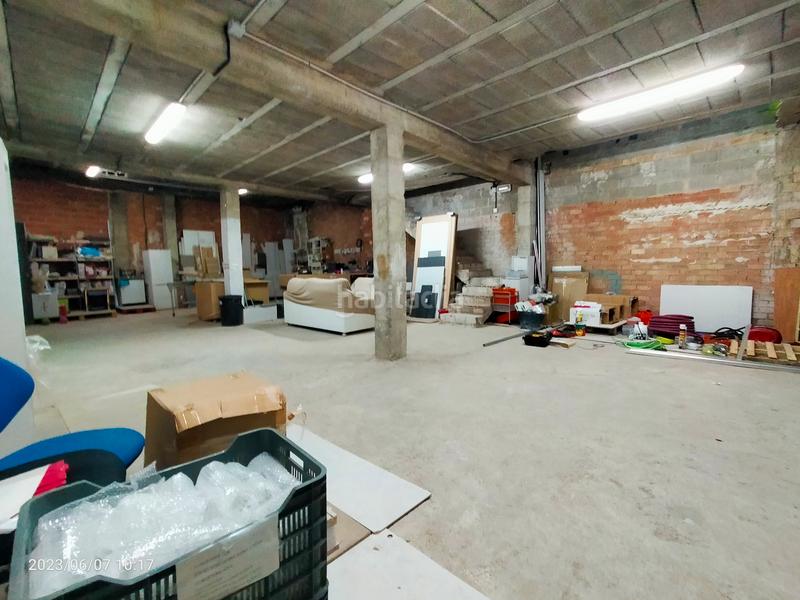 Foto 52d5bbb3-f493-4367-8467-492dda6a9a51. Rent business premise in carrer sant vicent ferrer 30 in Gandia