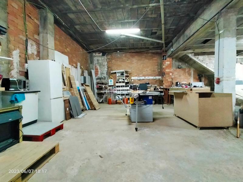 Foto 86f3038a-83a6-49cf-88bf-b4f160691c39. Rent business premise in carrer sant vicent ferrer 30 in Gandia