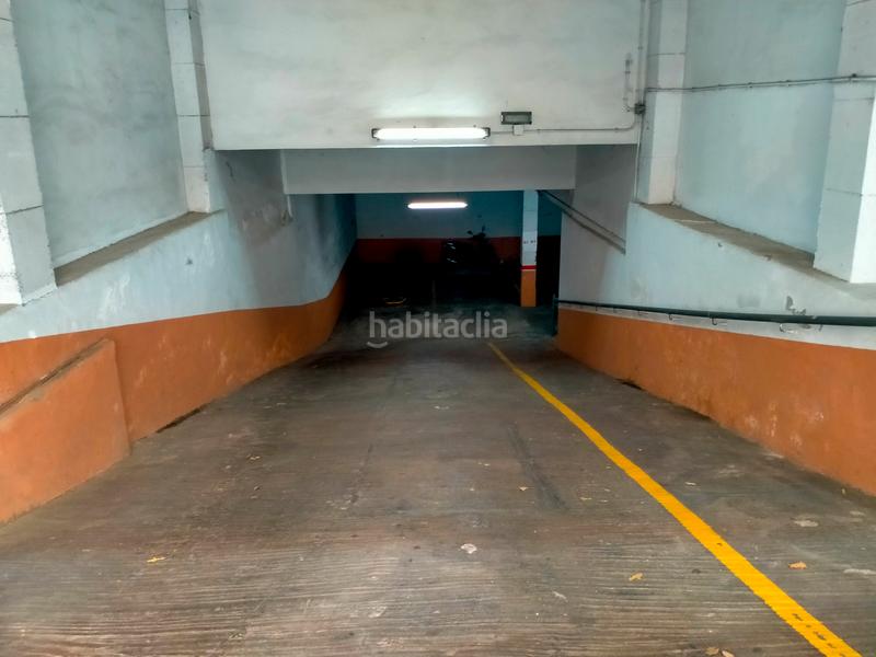 Foto 56bb627e-6ce1-43cb-bb56-e2c79cbf90cc. Autoparkplatz in carrer de guardamar 13 in Corea Gandia