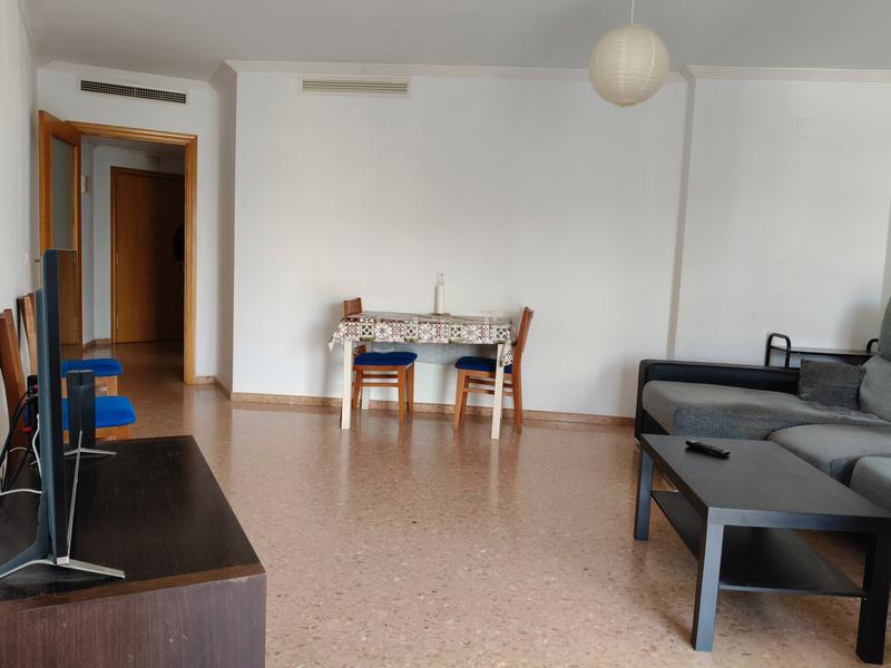 Foto a47e2ba0-1c1b-42b0-ba6f-5a2ab2b10b9c. Piso en carrer gabriel miró 29 ref_v335. piso - garaje zona Corea en Gandia