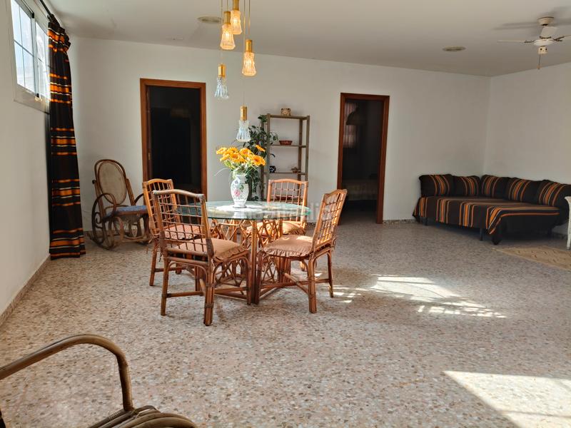 Foto 3711b087-7856-49a7-b9e6-fa266e622fb7. Geschäftsraum in carrer de formentera 12a in Playa de Gandía Gandia