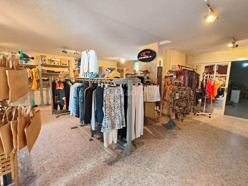 Foto d6fe2e03-b70f-438c-a100-053d40ad668e. Geschäftsraum in carrer de formentera 12a in Playa de Gandía Gandia