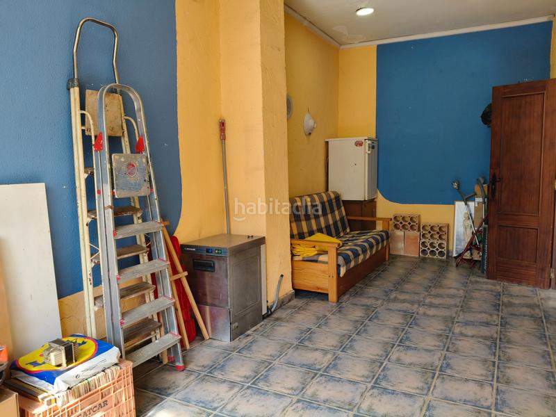 Foto 0df01e77-dfd1-4d88-b911-65e08a5c7ce7. Local commercial dans carrer primer de maig 55 dans Gandia