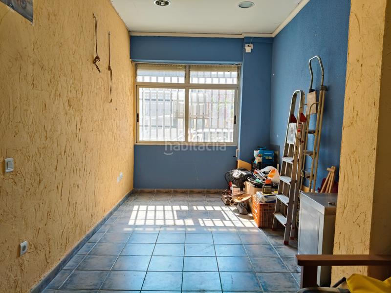 Foto 6f63eb2b-35b0-4827-9d76-d0f1310334ed. Local commercial dans carrer primer de maig 55 dans Gandia