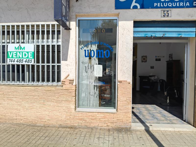 Foto e5f90d36-4134-45ff-bca9-889871044f92. Local commercial dans carrer primer de maig 55 dans Gandia