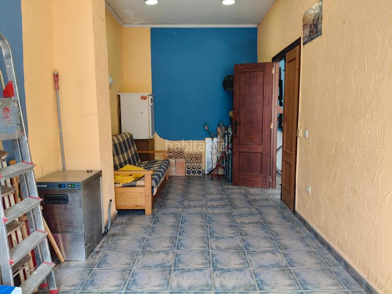 Foto e97b0f5c-abf9-4c38-8aac-c7da7614eac7. Local commercial dans carrer primer de maig 55 dans Gandia