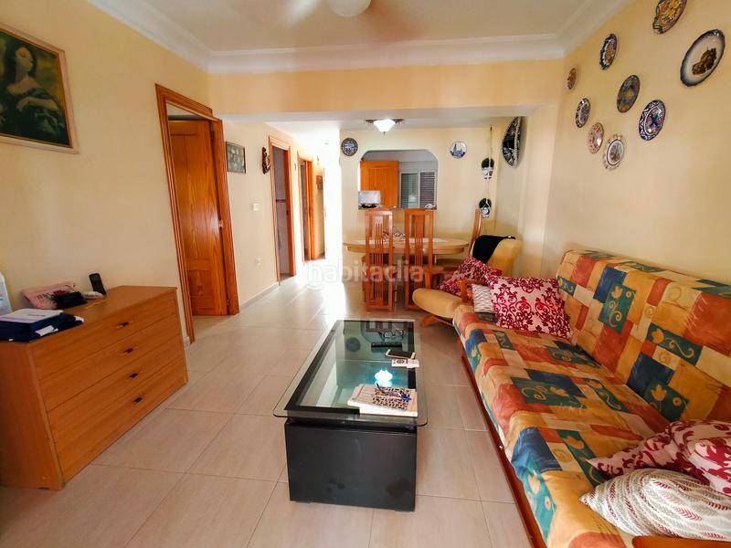 Foto 4eb215db-1a31-4e9e-a105-7770194a6f63. Alquiler apartamento en carrer illes canàries 8 ref_av002. alquiler temporada playa en Gandia